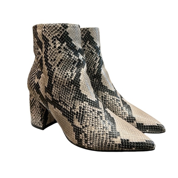 Marc Fisher Womens MF Retire 2 Leather Snake Print Ankle Boots Size 6 M - Picture 2 of 8